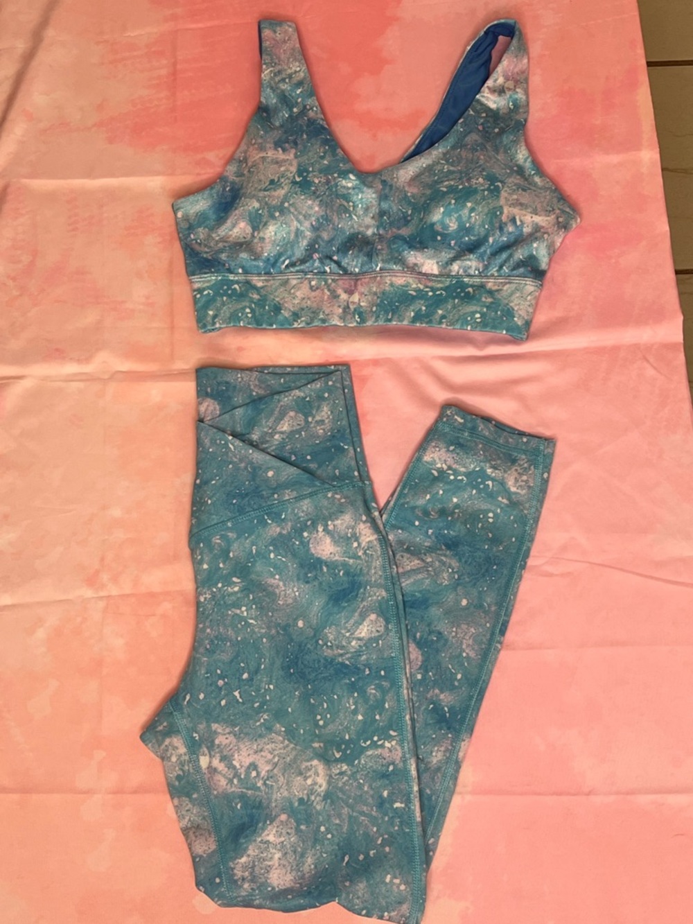 Juicy Couture Sport Aurora print set